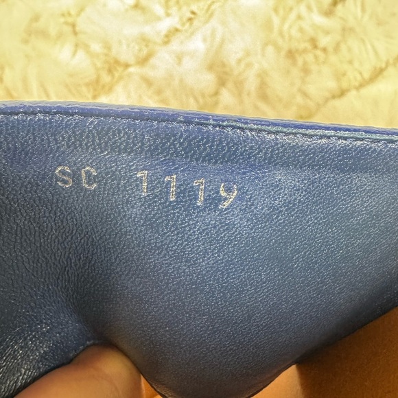 Louis Vuitton Monogram Escale Palma Sandals 39 - Picture 13 of 13